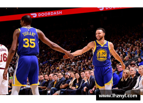 幸运彩NBA：勇士队主场再度赢球，库里狂砍40分领跑西部排名